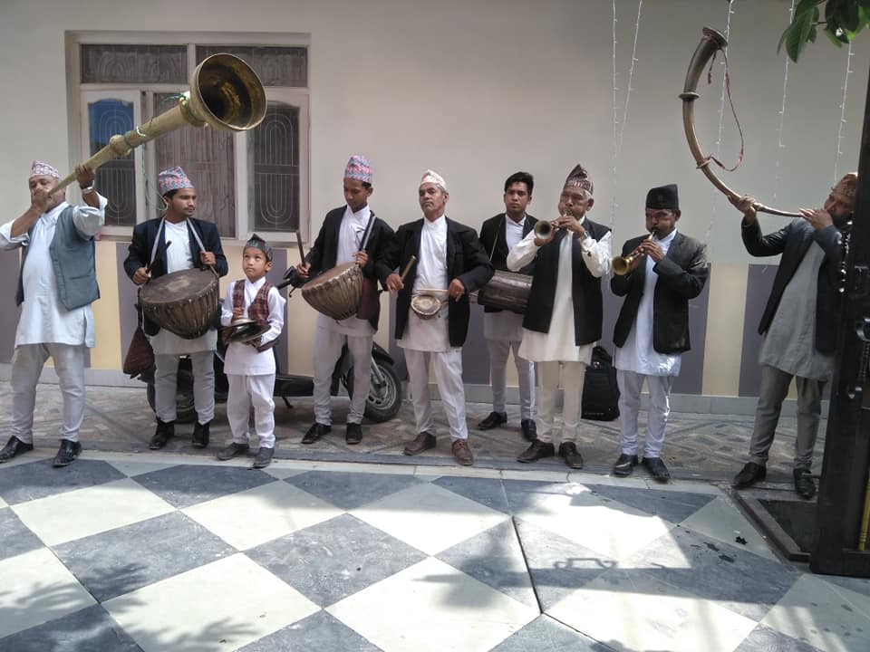 40446988_2100582760202592_8272500401035542528_n